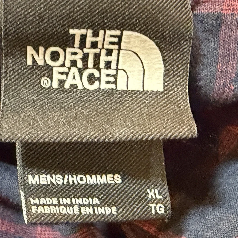 The North Face Button Front Shirt Mens Size XL Dark Blue Red Plaid Short Sleeve